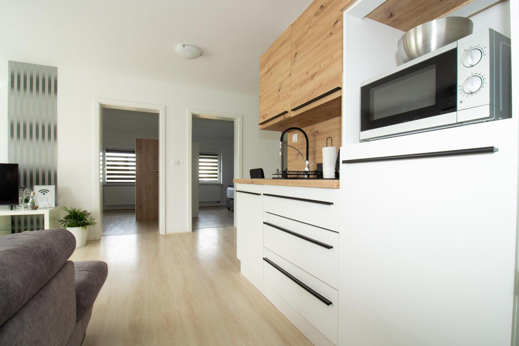 Apartman Keti Donja Lomnica Exterior foto